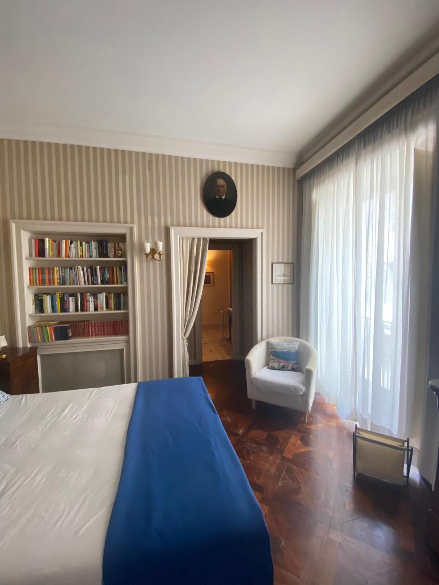 Royal Apartment In San Domenico Maggiore Neapel Exterior foto
