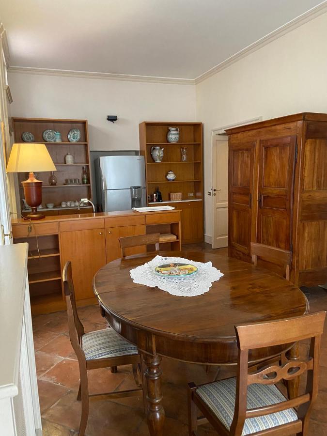 Royal Apartment In San Domenico Maggiore Neapel Exterior foto